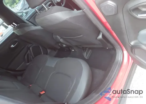 2022 Jeep Renegade Altitude 4X4 from USA, damaged, VIN ZACNJDE13NPN65238